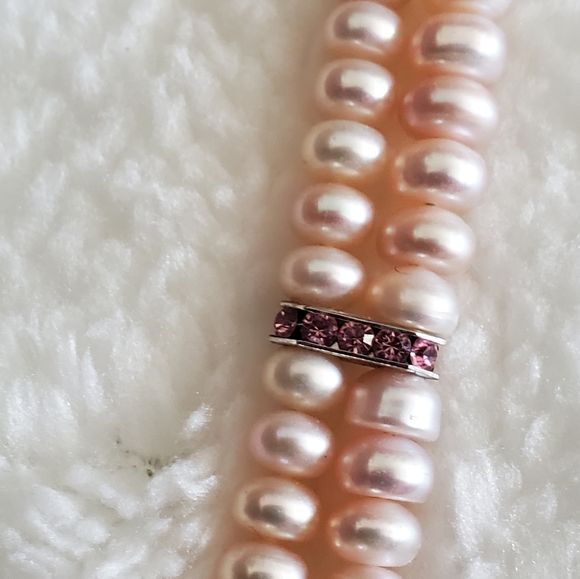 Hand Craftd Pink Freshwater Pearl Necklace - Picture 4 of 5